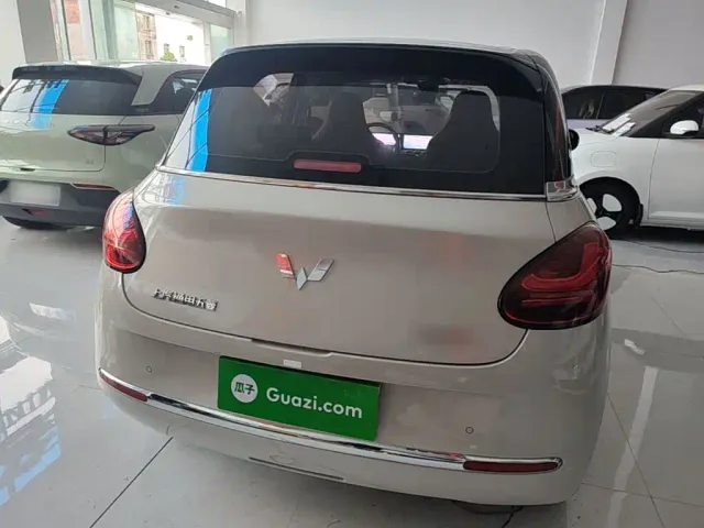 Wuling Bingo — Фото автомобиля 5