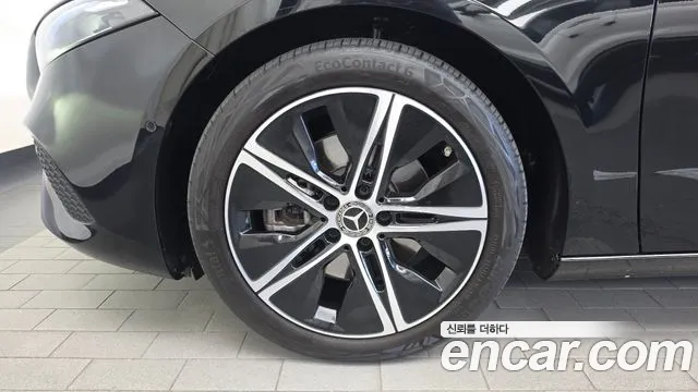 Mercedes-Benz A-Class W177 — Фото автомобиля 5