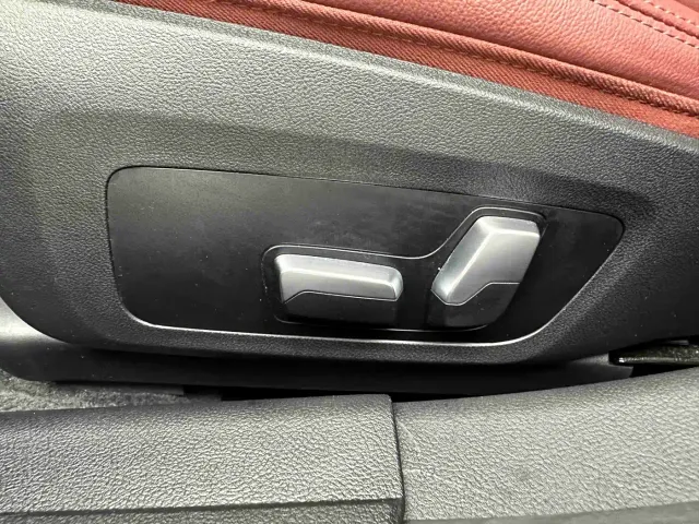 BMW 3 Series — Фото автомобиля 11