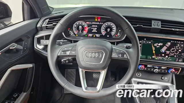 Audi Q3 40 TFSI quattro Premium — Фото автомобиля 13