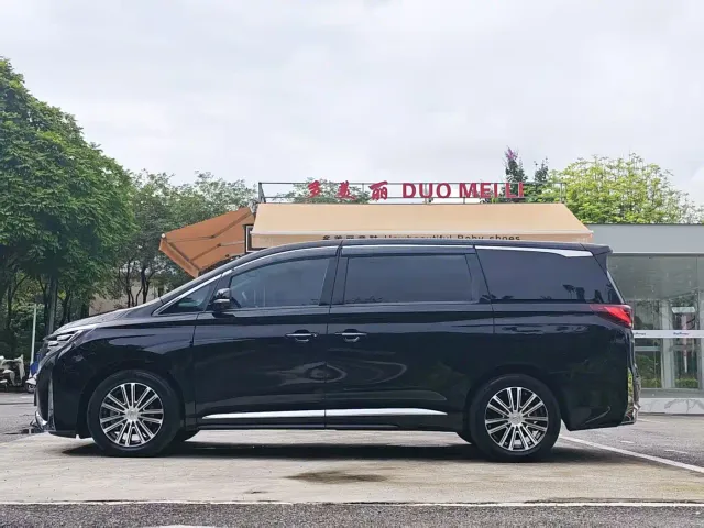 GAC Trumpchi M8 — Фото автомобиля 7