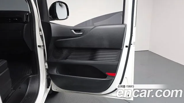 Hyundai Staria — Фото автомобиля 13