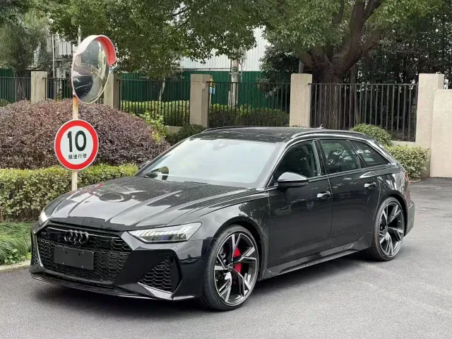 Фотография автомобиля — Audi RS 6