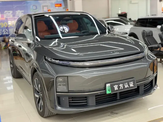 Li Auto L7 — Фото автомобиля 3