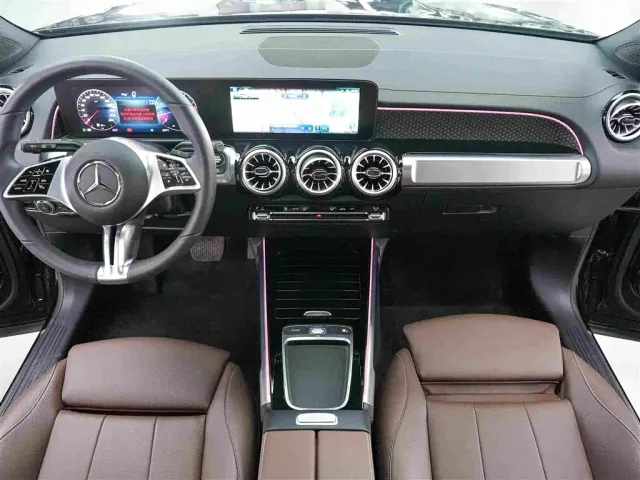 Mercedes-Benz GLB-Class — Фото автомобиля 10