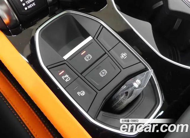 Lamborghini Urus — Фото автомобиля 15