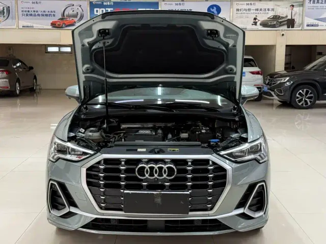 Audi Q3 — Фото автомобиля 7