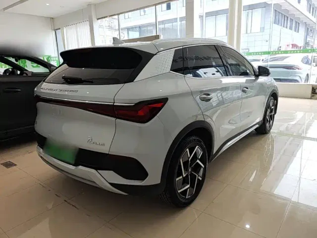 BYD Yuan PLUS — Фото автомобиля 6
