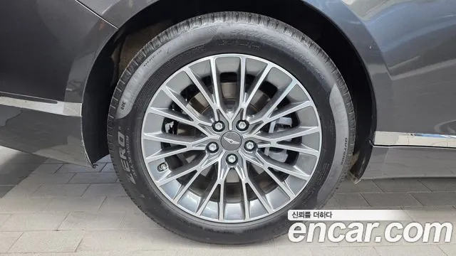 Genesis G80 RG3 — Фото автомобиля 5