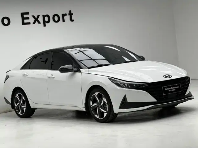 Hyundai Elantra — Фото автомобиля 3