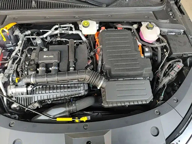 BYD Qin L — Фото автомобиля 19