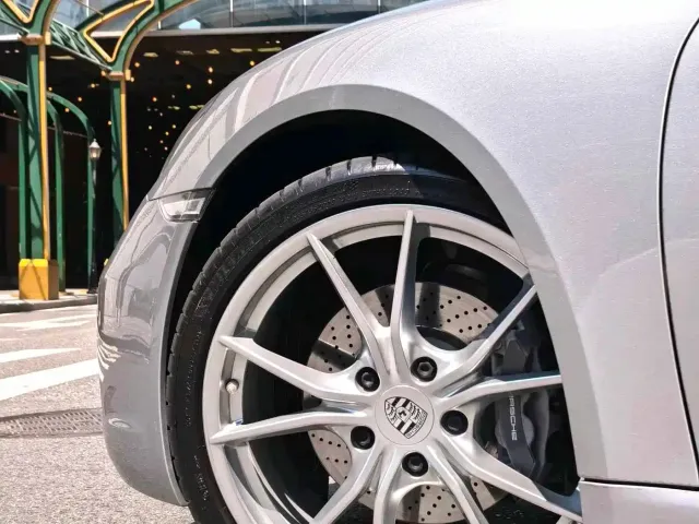 Porsche 718 — Фото автомобиля 11