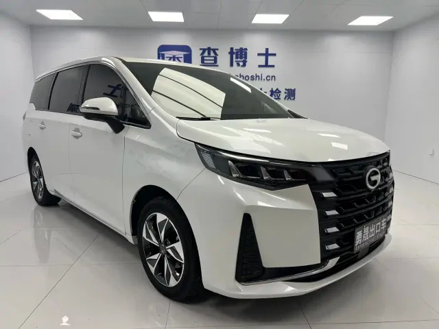GAC Trumpchi M6 — Фото автомобиля 3