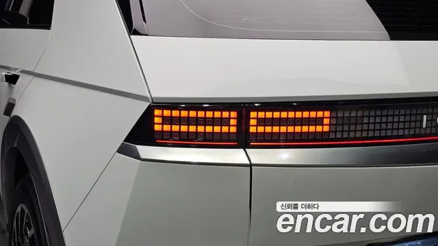 Hyundai Ioniq 5 — Фото автомобиля 8