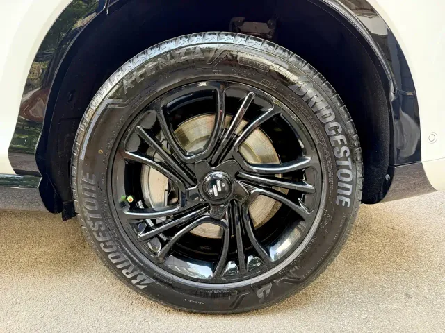 IM Motors LS7 — Фото автомобиля 17