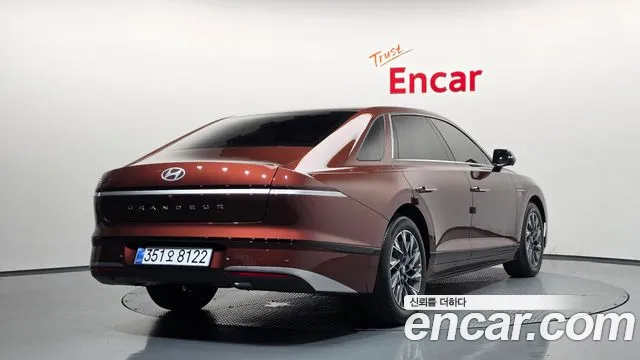 Hyundai Grandeur GN7 — Фото автомобиля 2