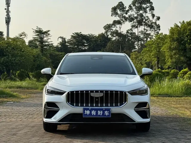 Geely Emgrand — Фото автомобиля 2
