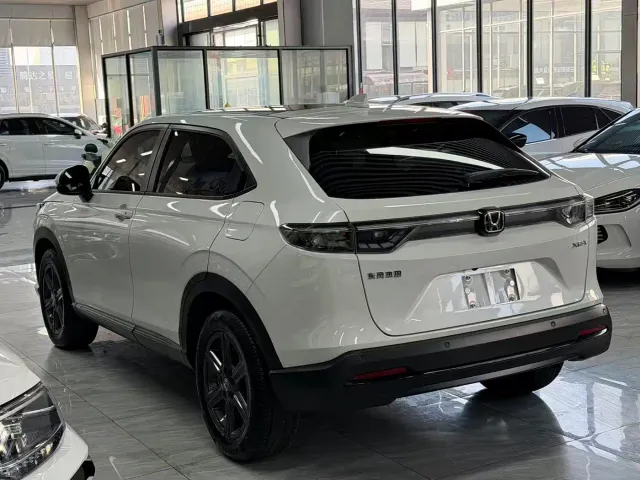 Honda XR-V — Фото автомобиля 12
