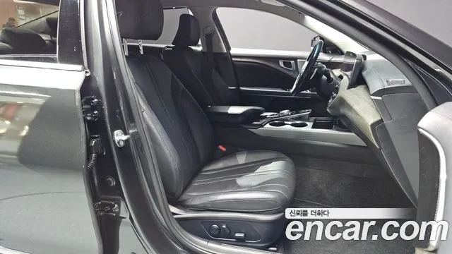 Kia K8 2.5 Бензин 2WD — Фото автомобиля 11