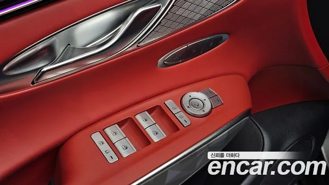 Genesis GV70 2.5T Бензин 2WD — Фото автомобиля 27