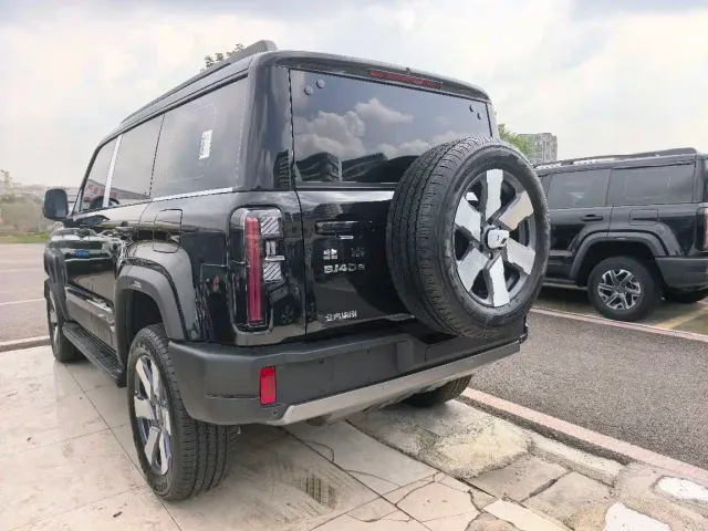 BAIC BJ40 — Фото автомобиля 4