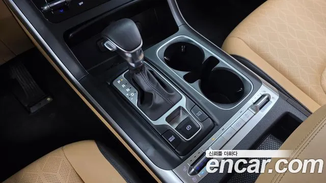 Kia Canival Carnival 4 поколение Дизель 9 мест Prestige — Фото автомобиля 9