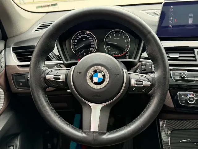BMW X1 — Фото автомобиля 10