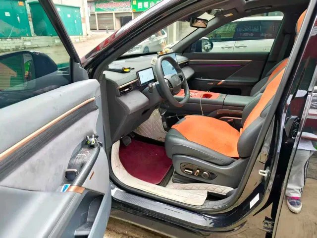 Dongfeng eπ 008 — Фото автомобиля 7
