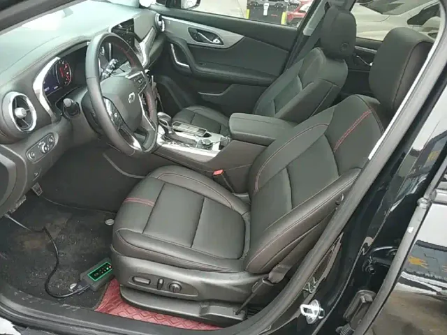 Chevrolet Trailblazer — Фото автомобиля 14