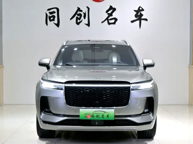 Li Auto ONE — Фото автомобиля 2