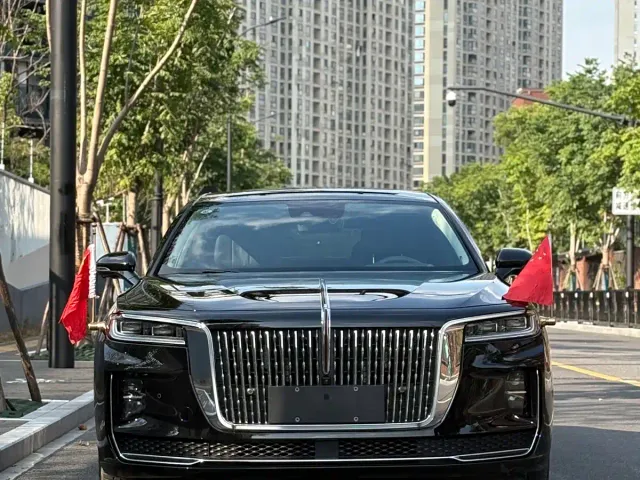 Hongqi H9 — Фото автомобиля 2