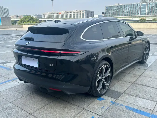 Nio ET5 Touring — Фото автомобиля 6