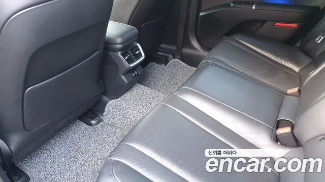 Hyundai Grandeur GN7 — Фото автомобиля 15