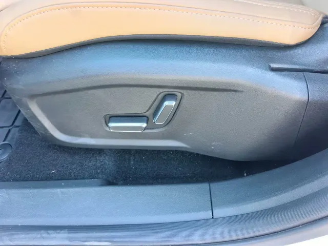 Geely Galaxy L6 — Фото автомобиля 8