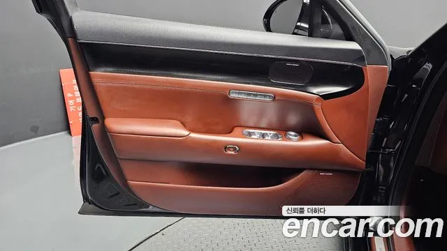 Genesis G90 Бензин 3.5 турбо AWD — Фото автомобиля 5