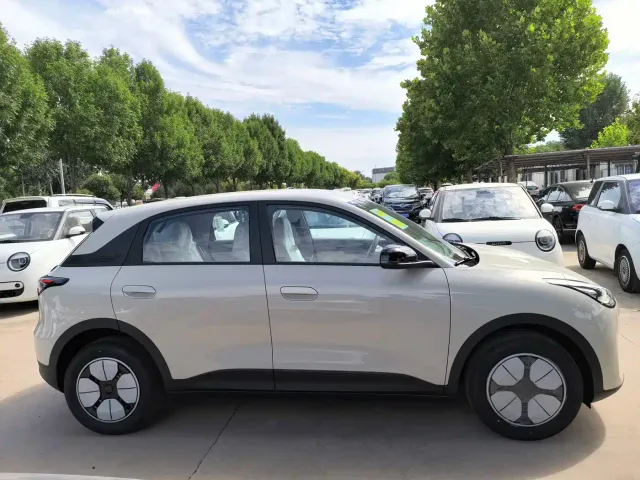 Geely Starry Wish — Фото автомобиля 8