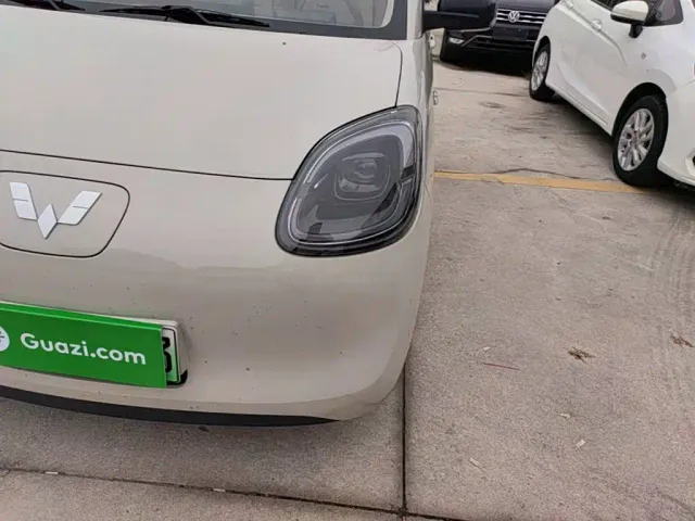 Wuling Hongguang Mini EV — Фото автомобиля 23