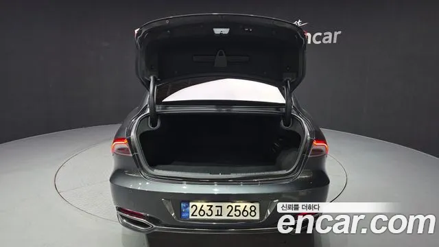 Hyundai Grandeur (New) Hybrid — Фото автомобиля 19