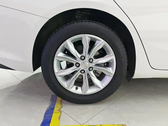 Chevrolet Malibu XL — Фото автомобиля 6