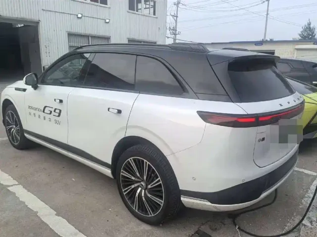 Xpeng G9 — Фото автомобиля 4