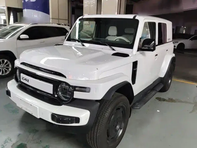 Фотография автомобиля — iCAR V23