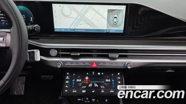 Hyundai Grandeur GN7 — Фото автомобиля 14