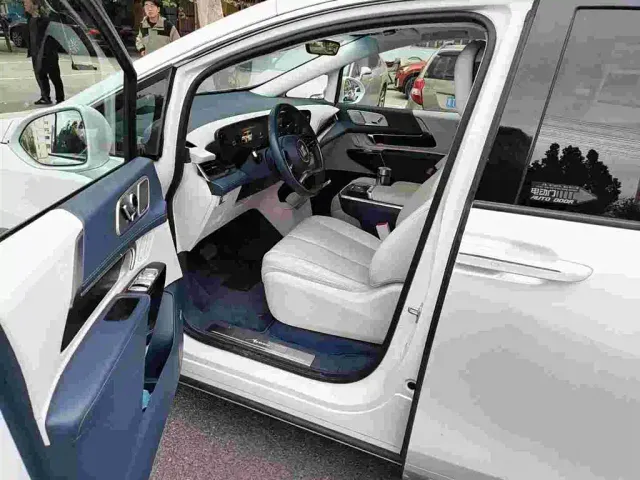 Buick Century — Фото автомобиля 7