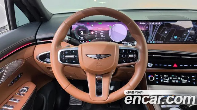 Genesis GV70 — Фото автомобиля 18