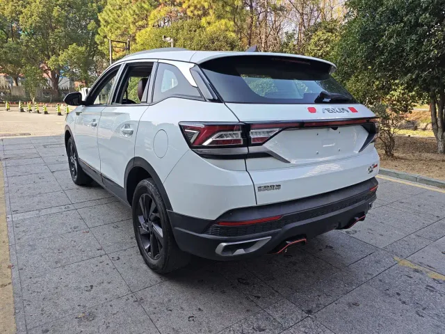 Dongfeng Fengshen AX7 — Фото автомобиля 14