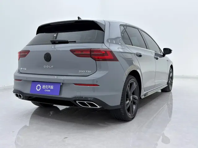 Volkswagen Golf — Фото автомобиля 6