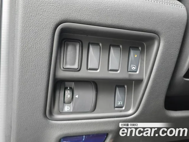 Renault-KoreaSamsung QM6 Новый QM6 2.0 LPe Première 2WD — Фото автомобиля 9