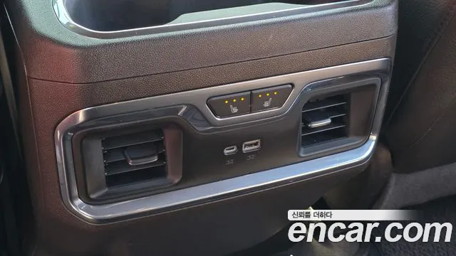 GMC Sierra — Фото автомобиля 18