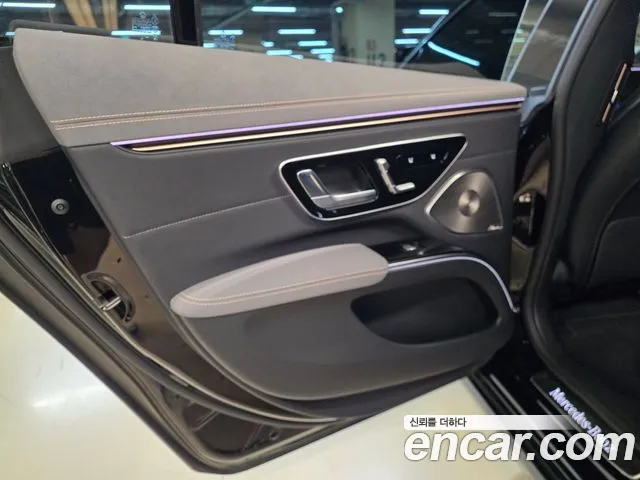 Mercedes-Benz EQS — Фото автомобиля 11