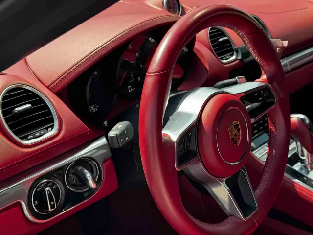 Porsche 718 — Фото автомобиля 7